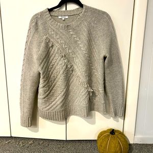Madewell cozy gray sweater with fringes! Perfect for the Christmas season!